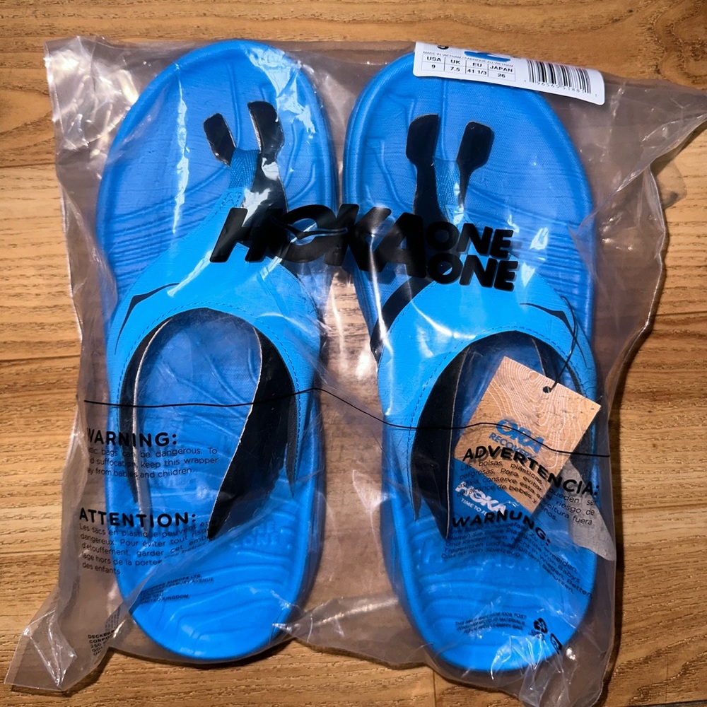 Hoka new size 9
